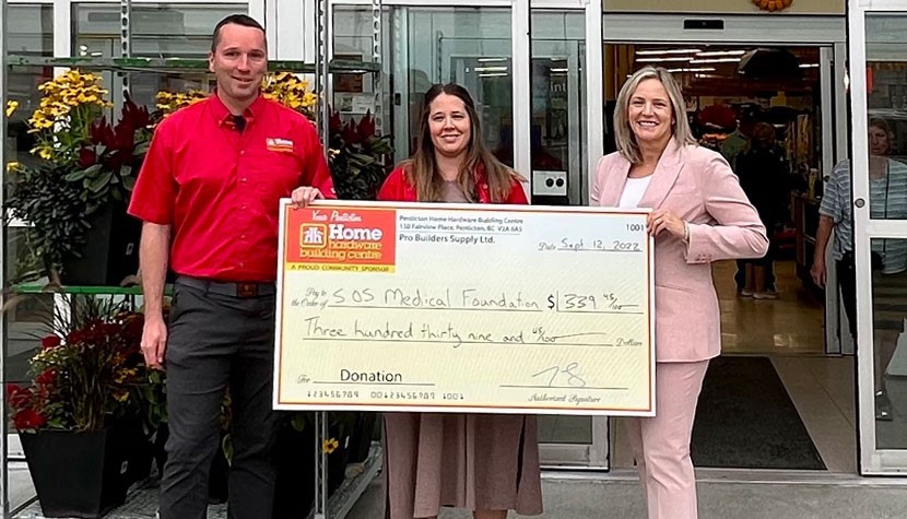Home Hardware Cheque Presentation Sept 2022